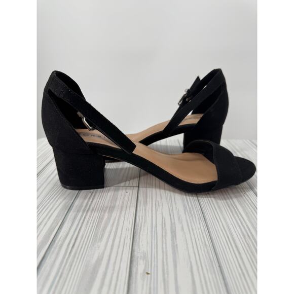 Torrid Women’s 9W Black Faux Suede Block 2" Heel Sandals Open Toe Ankle Strap - Picture 4 of 8